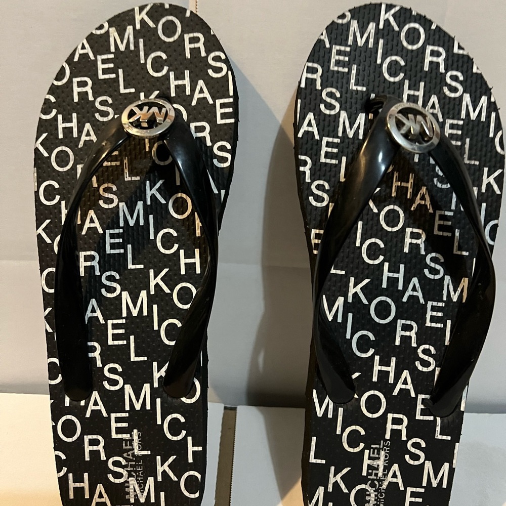 Flip flops